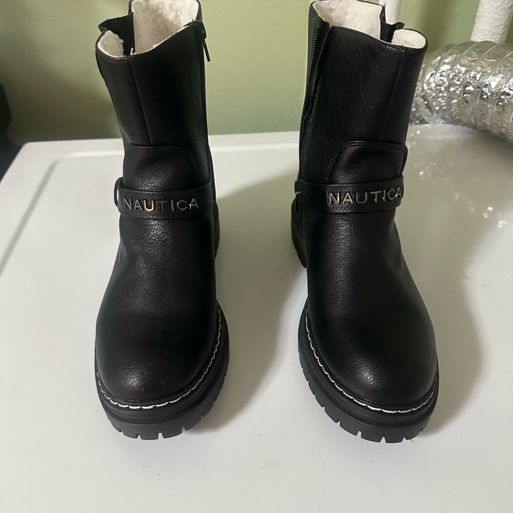 Nautica Black Boots with White Lining